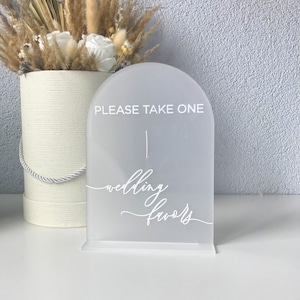 Letrero de acrílico para recuerdos de boda, decoración de arcos para recuerdos de boda, señalización para ceremonias, letrero elegante para bodas, decoración personalizada para fiestas nupciales.