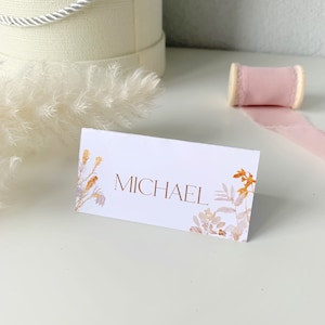 Tarjeta de lugar de boda bohemia moderna, tarjeta de nombre de papel con flores, tarjeta de nombre de mesa de boda bohemia, tarjeta de nombre de terracota, tarjeta de escord personalizada