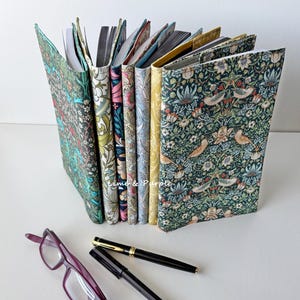 William Morris Fabric A5 Notizbuchhülle: Wiederverwendbare Notebookhülle