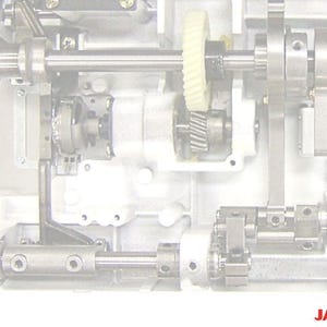 Janome HD9V2 Professional High Speed Straight Stitch Sewing and Quilting Machine zdjęcie 11
