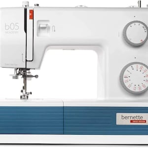 Bernette b05 Academy Sewing Machine