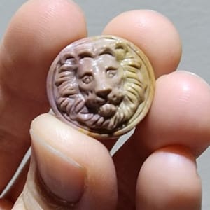 職人の手彫りアラシャン瑪瑙ビーズ | ライオンの頭 | トーテム動物 | ライオンのレリーフ彫刻 | DIY チャーム | DIY ブレスレット | 勇気 | 浄化
