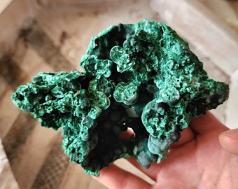 STUNNING!!! Genuine High Quality Raw Malachite Specimen with Visible Peacock's Eyes | Velvety Texture | Med Specimen | Mineral Collections