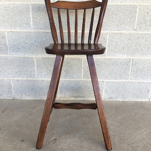 Vintage Hunt Country Furniture Height Chair (Shipping is Not Free or 1 Dollar)