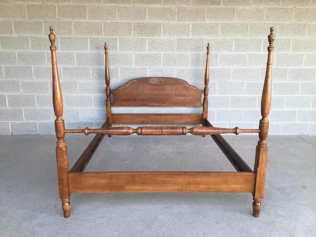 L. Hitchcock Maple Chippendale Style Double/full Poster Bed shipping is