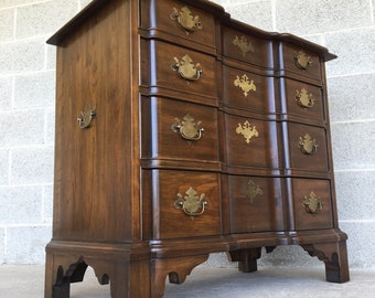 Pennsylvania House Solid Cherry 4 Drawer Goddard Style Bachelor Chest (Shipping is Not Free or 1 Dollar)