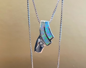 N0412 Vintage/ sterling silver chain /   Natural Opal Gemstone / necklace
