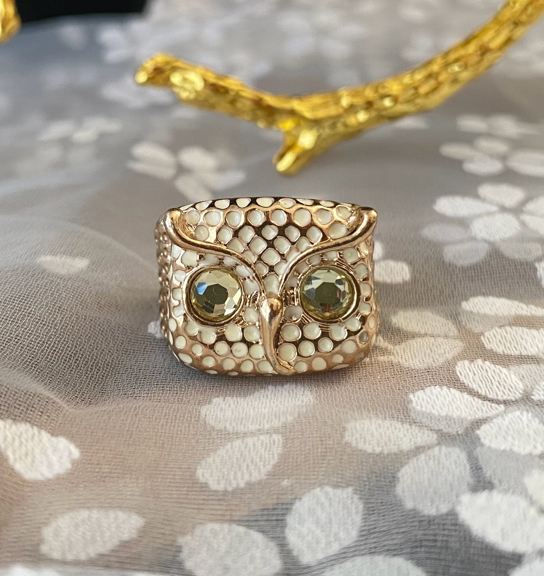 N0478 Vintage Ring/Square Ceramic/ Owl Ring /Rhine stone eyes / Ring /Gift for her / Size us 6.5