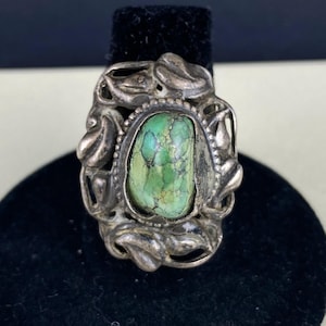 N0586 Anillo de plata de ley navajo antiguo / Anillo turquesa verde / Tamaño 6.75