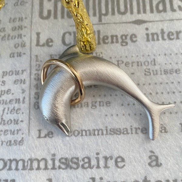 N0485 Vintage Silver Dolphin Brooch/Signed LR / Two Tone Gold Silver Flipper Fish/woman Jewelry