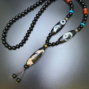 N0230 Rear/ Hand Caved Dzi Beads /first Generation Taiwanese Dzi