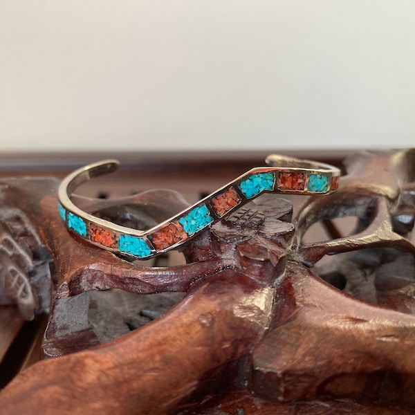 N0431 Vintage/Southwestern / Coral and Turquoise Chip /Inlay / Cuff Bracelet /silver tone /cuff bangle /Gift for her