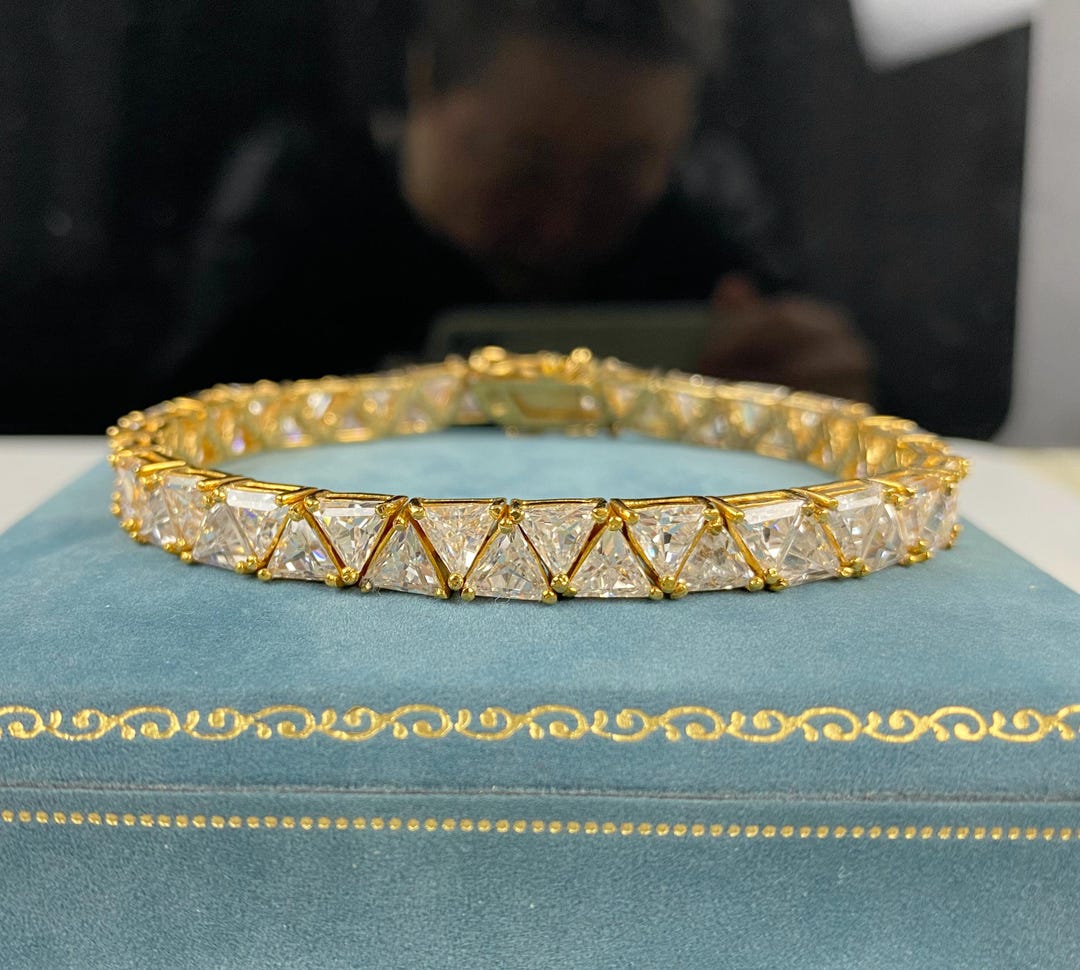 時計　BASLE 18k +STERLING SILVER Konstantino Dome Sterling Silver & 18k Yellow Gold Mother of