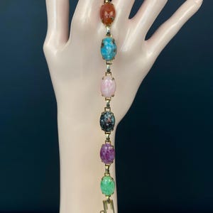 N1240 Vintage Multi-color oval Lucite Gold tone bracelet/7.25 inch Bracelet /Vintage Gift for her