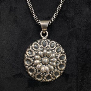アクセサリー vintage mexican design silver necklace Vintage Mexican Sterling Silver Orb & Barrel Link Necklace
