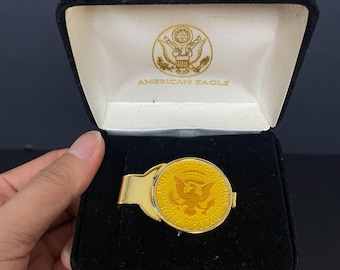 N1717 Vintage Kennedy Half Dollar Coin Money Clip | 1996 American Eagle Gold Tone Money Clip | Mens Gift | Coin Holder Clip with Box