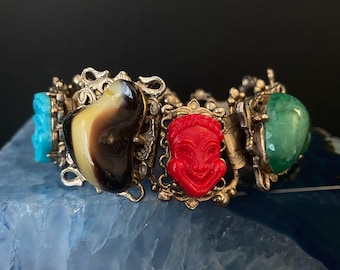 N1117 Vintage Chunky Multi color Stone Bracelet / Gold Tone Bracelet/ Blue Glass Red Glass Face Bracelet / Size 7 inch/Gift for her