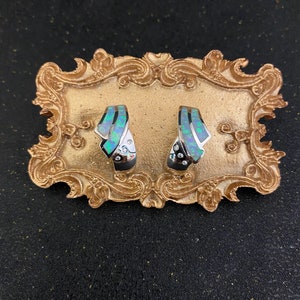 N0077 Vintage/ S925 Sterling Silver / Natural Opal Gemstone / Earring