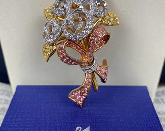 N0987 Vintage Swarovski 1998 Crystal Flower Bouquet Brooch N0987 Vintage Swarovski 1998 Crystal Flower Bouquet Brooch