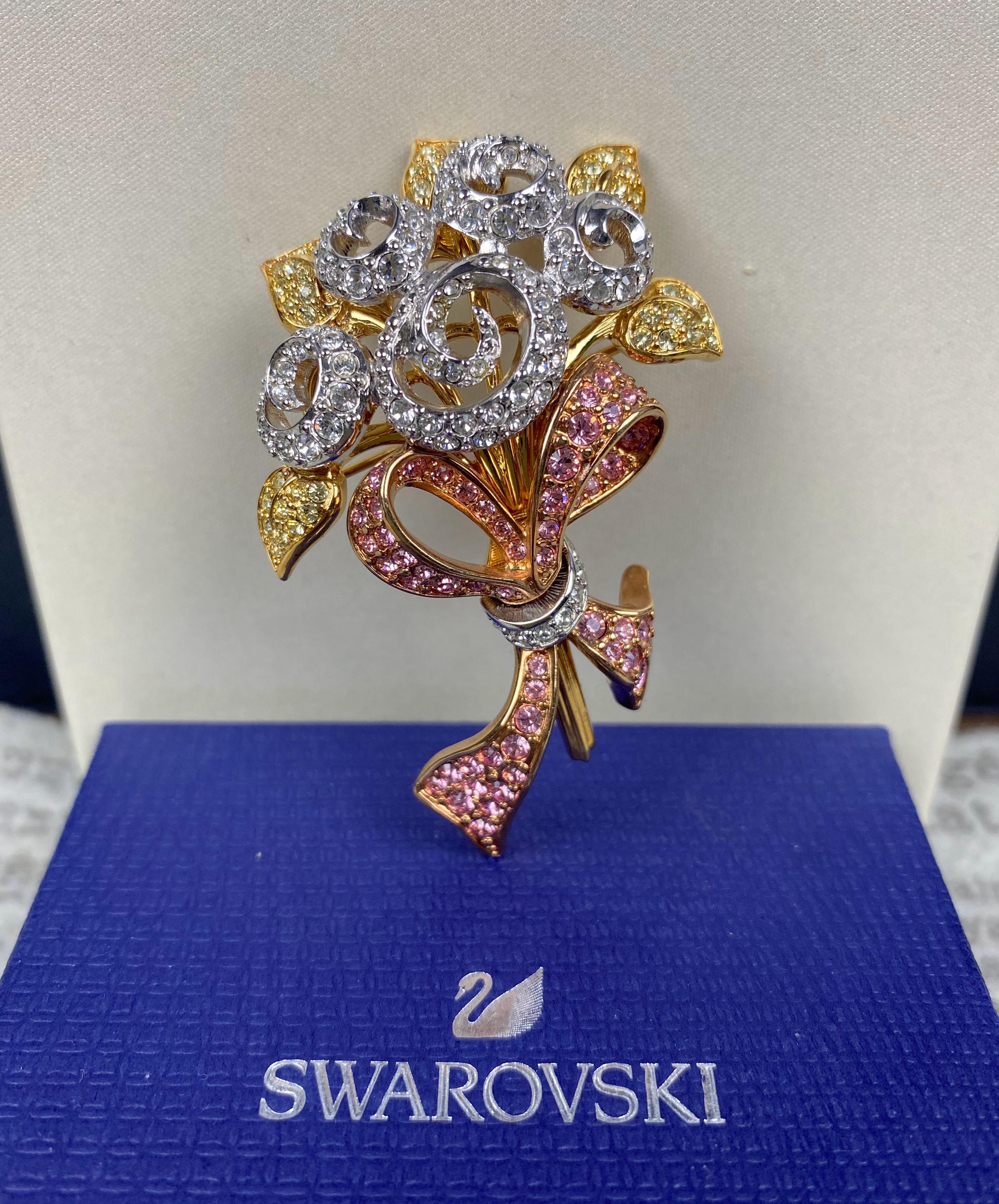 N0987 Vintage Swarovski 1998 Crystal Flower Bouquet Brooch