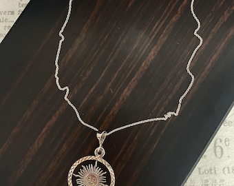 N1502 Vintage Mexican Silver Sun Pendant Necklace / Signed Mexico TV-02  / 18" Chain / Gift for Mum