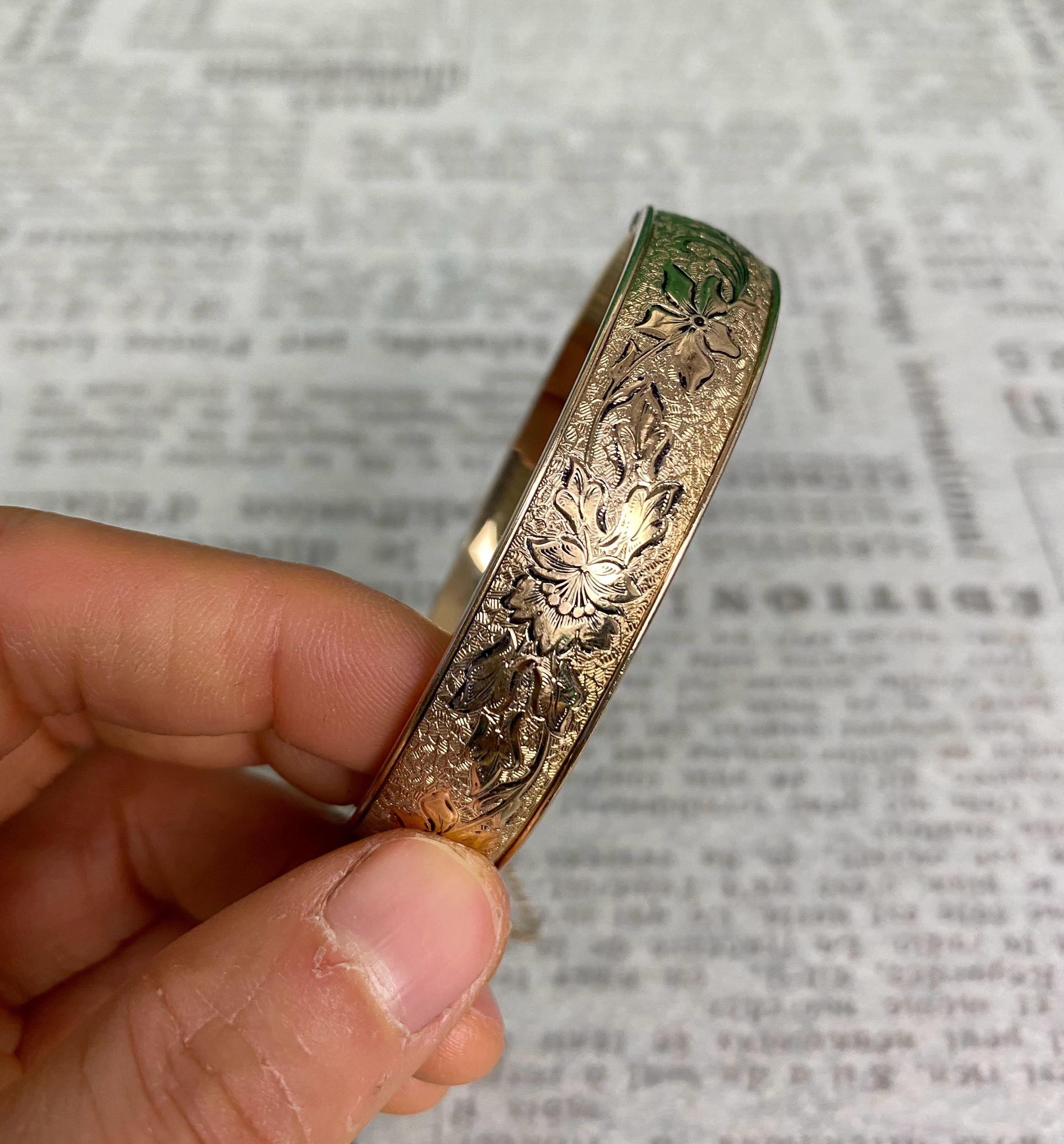 N1563 Antique FM&CO Victorian 12K Gold Filled Hinged Bangle
