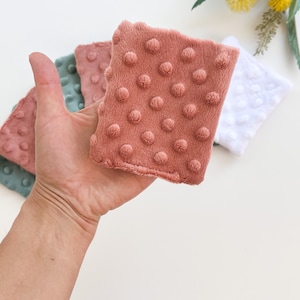 Reusable cotton rounds, makeup remover pads, cloth wipes, soft face pads,make up pads, washable cloth pads fleece, Gentle white, Sage color