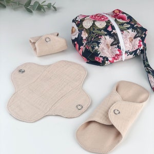 Organic panty liners for light flow, soft and leakproof cotton flannel panty liners with waterproof wet bag, feminine hygiene wrapper