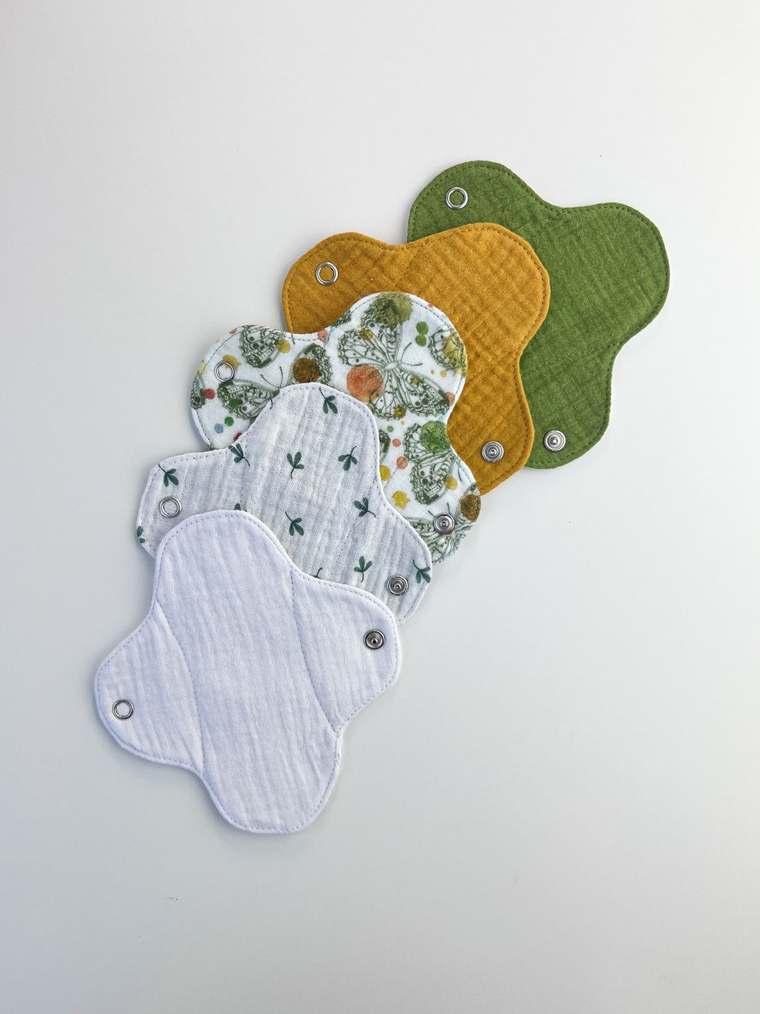 Leakproof Reusable Cloth Panty Liners, Soft and Leakproof Cotton ...