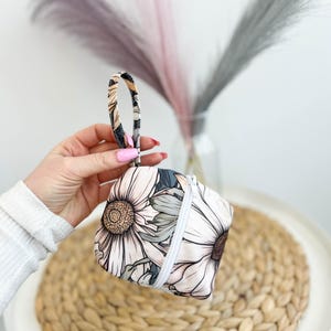 Borsa portaoggetti lavabile per assorbenti in tessuto, custodia per l&#39;igiene femminile, porta assorbenti in tessuto discreto e grazioso, custodia per salvaslip