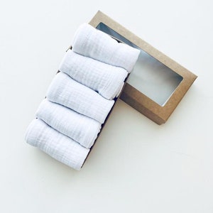 One piece of Cloth napkins made of organic cotton, reusable muslin washcloths, boho table decoration, table linen, White napkin Gray Wedding