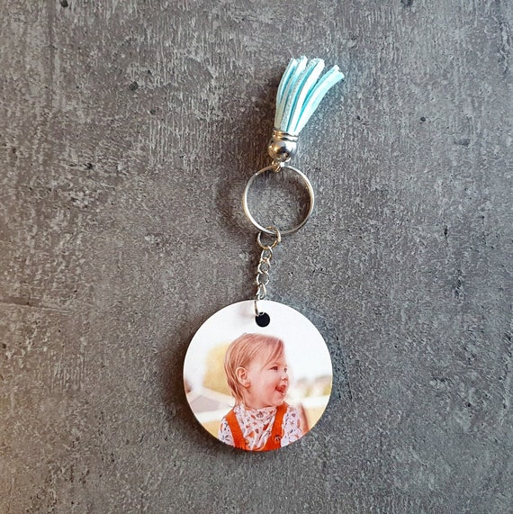 Personalized keychain with your own photo or picture made of coated high-quality MDF wood with metal chain & colored cord