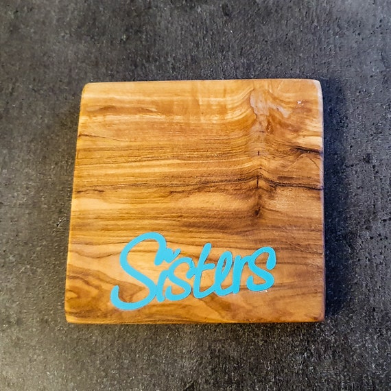 Personalized olive wood coasters set of 2: Individual personal text & desired color - perfect gift for various occasions