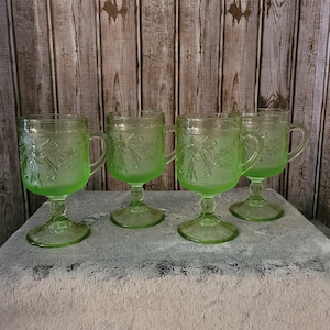 Vintage 1982 Tiara Chantilly Green Sandwich Pedestal Glasses - Set of 4 made of Indiana Glass