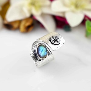 Boho Labradorite Silver Ring: Adjustable Thumb Ring