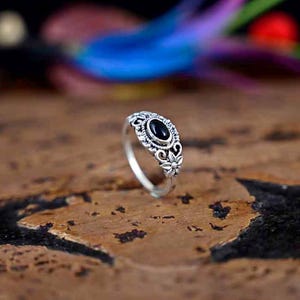 Black Obsidian Flower Ring: 925 Sterling Silver Gemstone Jewelry
