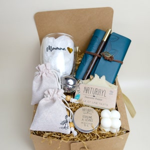 Coffret Cadeau Personnalisé Femme ; Coffret Savon Coffret Gourmand Thé ; Tasse en verre  Prénom