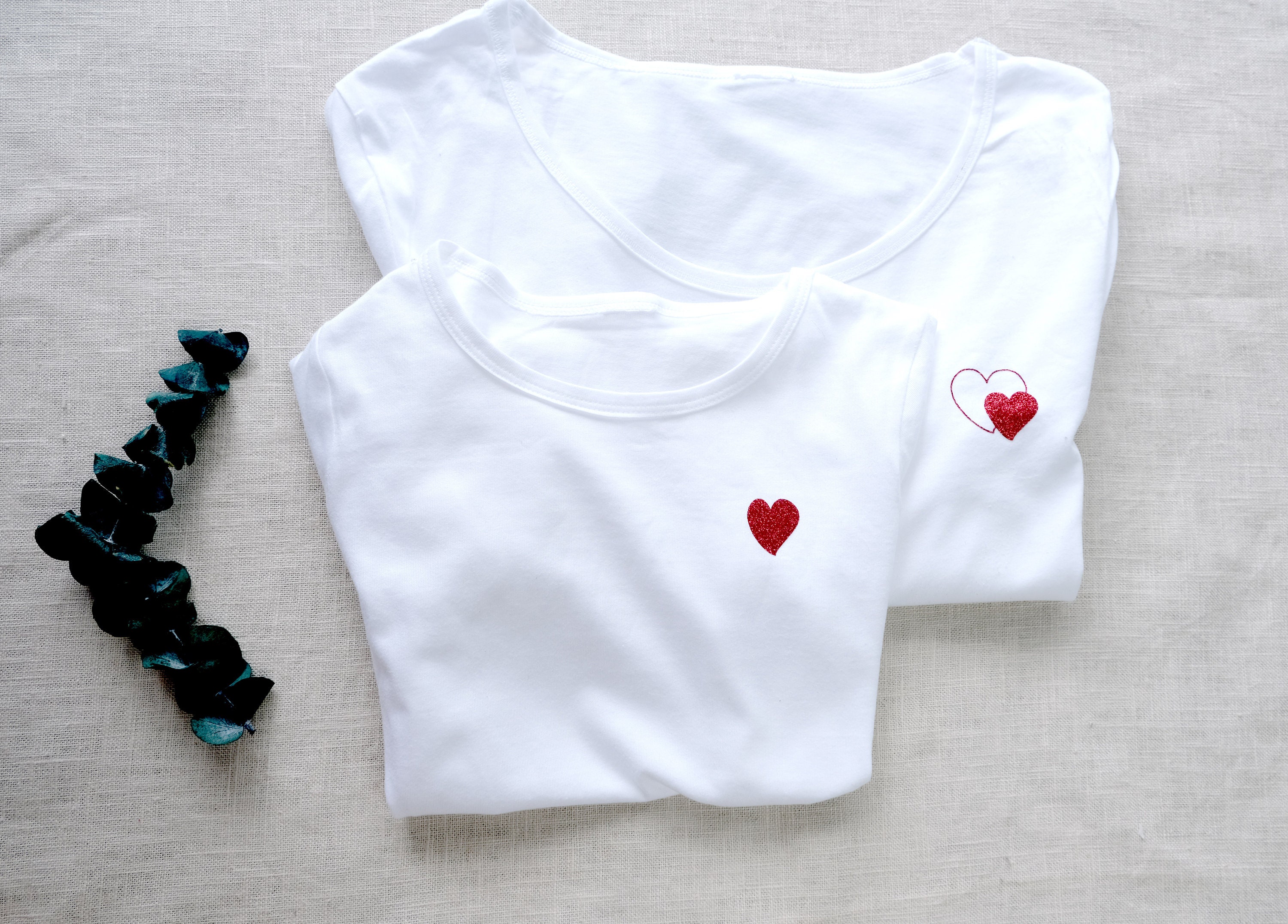 White T-shirt Personalized Small Heart T-shirt White Red Heart 