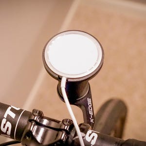 Indoor Trainer Zwift Apple MagSafe Wireless Charger Cycling Computer Mount for Garmin/Wahoo Mount