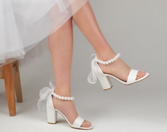 Wedding Sandals For Bride with White Beads and Tulle, Low Heel Wedding Shoes For Bride, Wedding Block Heels For Bridal