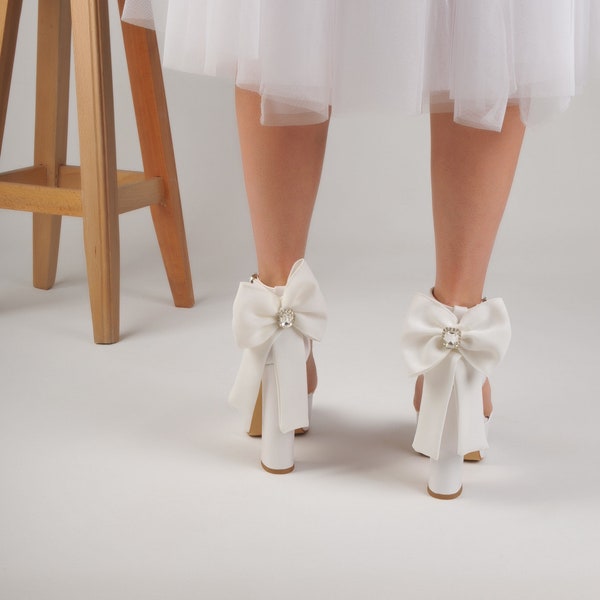White Bow and Platform Bridal Shoes with Custom Block Heel, Wedding Sandals with Block Heels, Handmade Bride Shoes