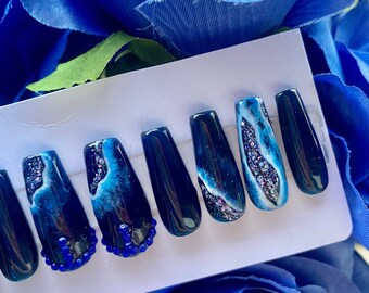 Blue Geode Dreams, Press On Nails, Geode Nails, False Nails, Fake Nails, Glitter Nails, Crystal Nails, Hand Painted