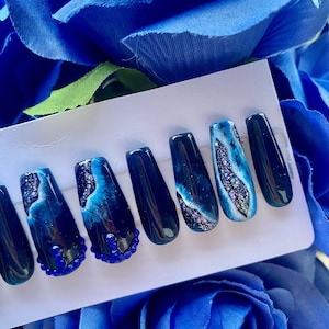 Blue Geode Dreams, Press On Nails, Geode Nails, False Nails, Fake Nails, Glitter Nails, Crystal Nails, Hand Painted