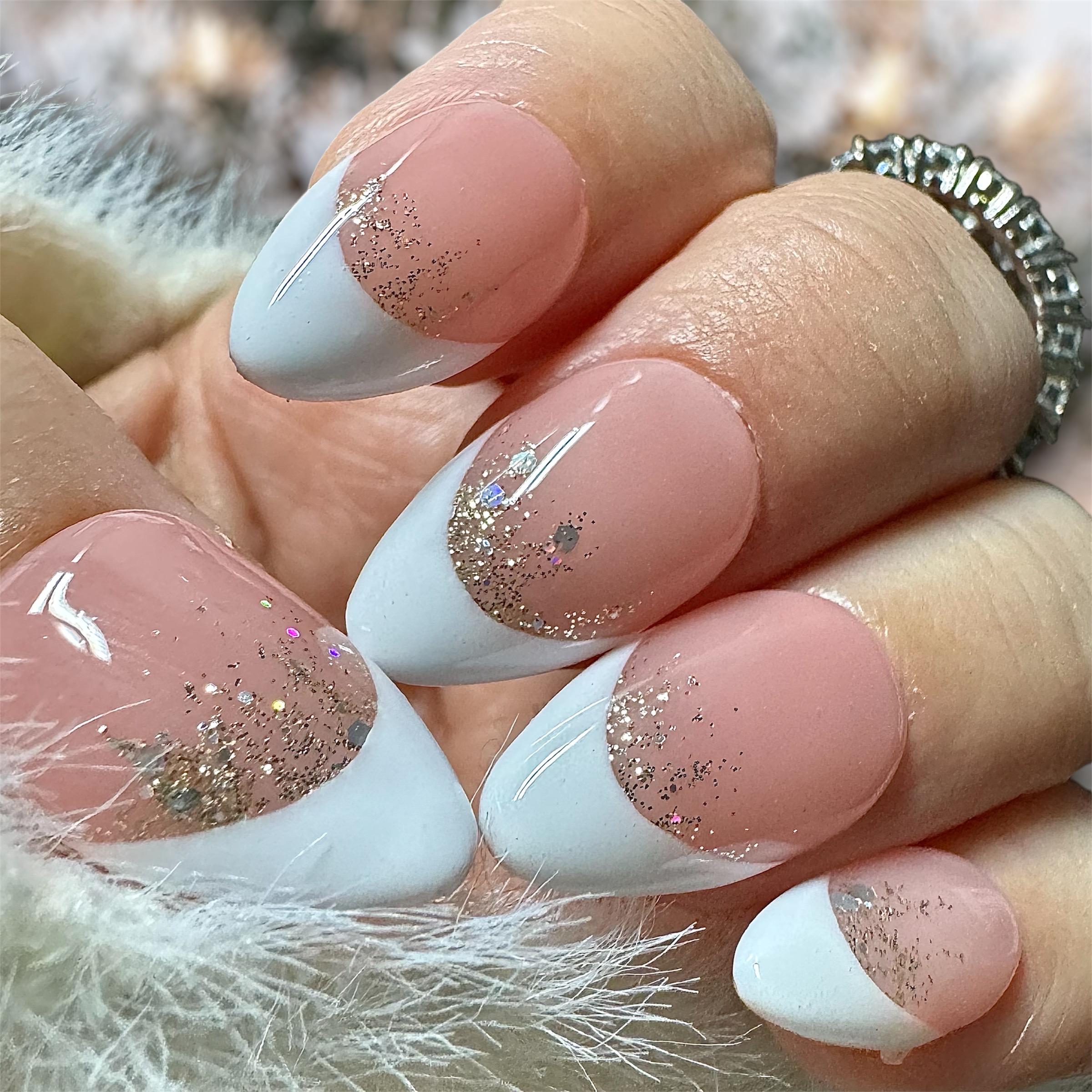 Sparkling Champagne Nails for New Year Cheers