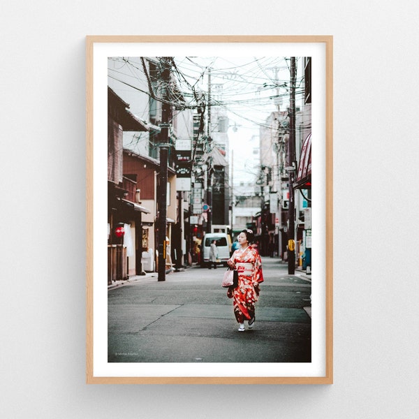 Geisha wandering on the streets of Kyoto, Japan • Street photography • Wall Art • Fine Art Prints • Modern Wall Decor • Travel Photography
