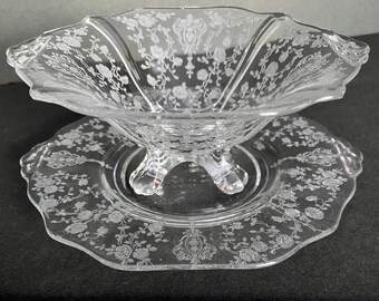 Cambridge Rosepoint Clear Etched Glass Mayonnaise Bowl with Underplate.