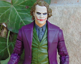 Heath Ledger Movie Joker Action Figure, The Dark Knight Villain, 7 Inch DC Movie Collectible, Shelf Display Decor