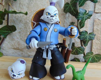 Usagi Yojimbo Action Figure, Samurai Rabbit Warrior, TMNT Collectible, 7 Inch Figure with Accessories, Display Shelf Decor