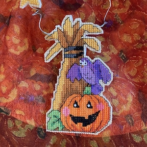 Halloween Door Hanger -- Cornstalks
