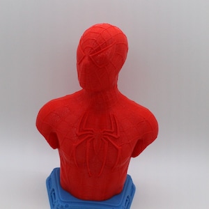 Spider Man buste